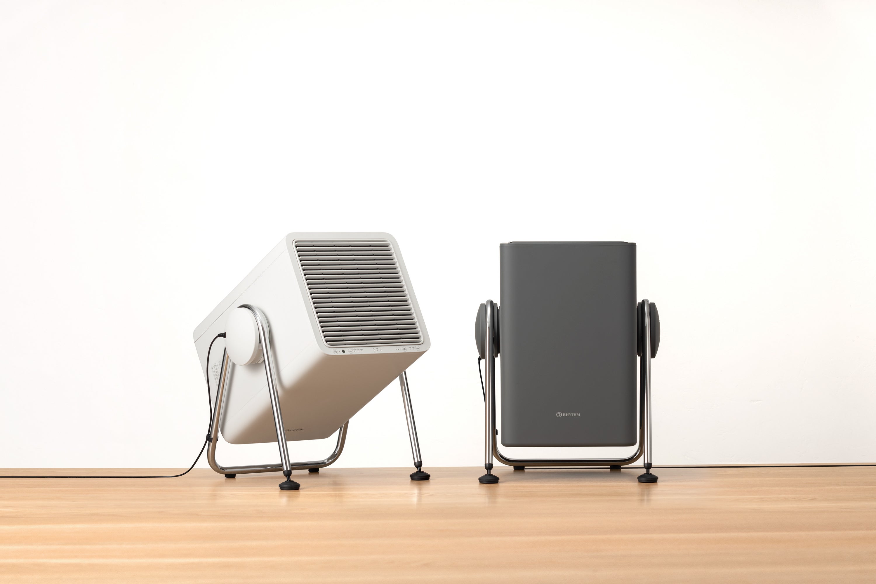 二子玉川 蔦屋家電】自由な風向き調節ができる空気清浄機「Silky Wind