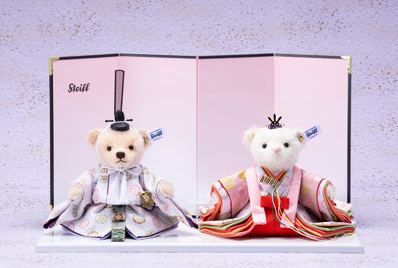 テディベア ひな人形』から、新柄が登場。大人気の「桜うさぎ」を