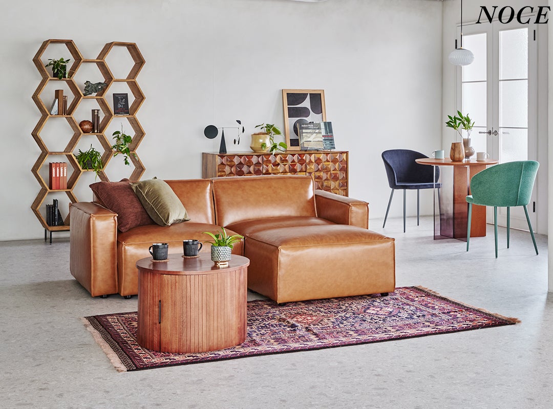 新商品】モダンの本革ソファ。搬入が簡単に行え、好きなように組み換え