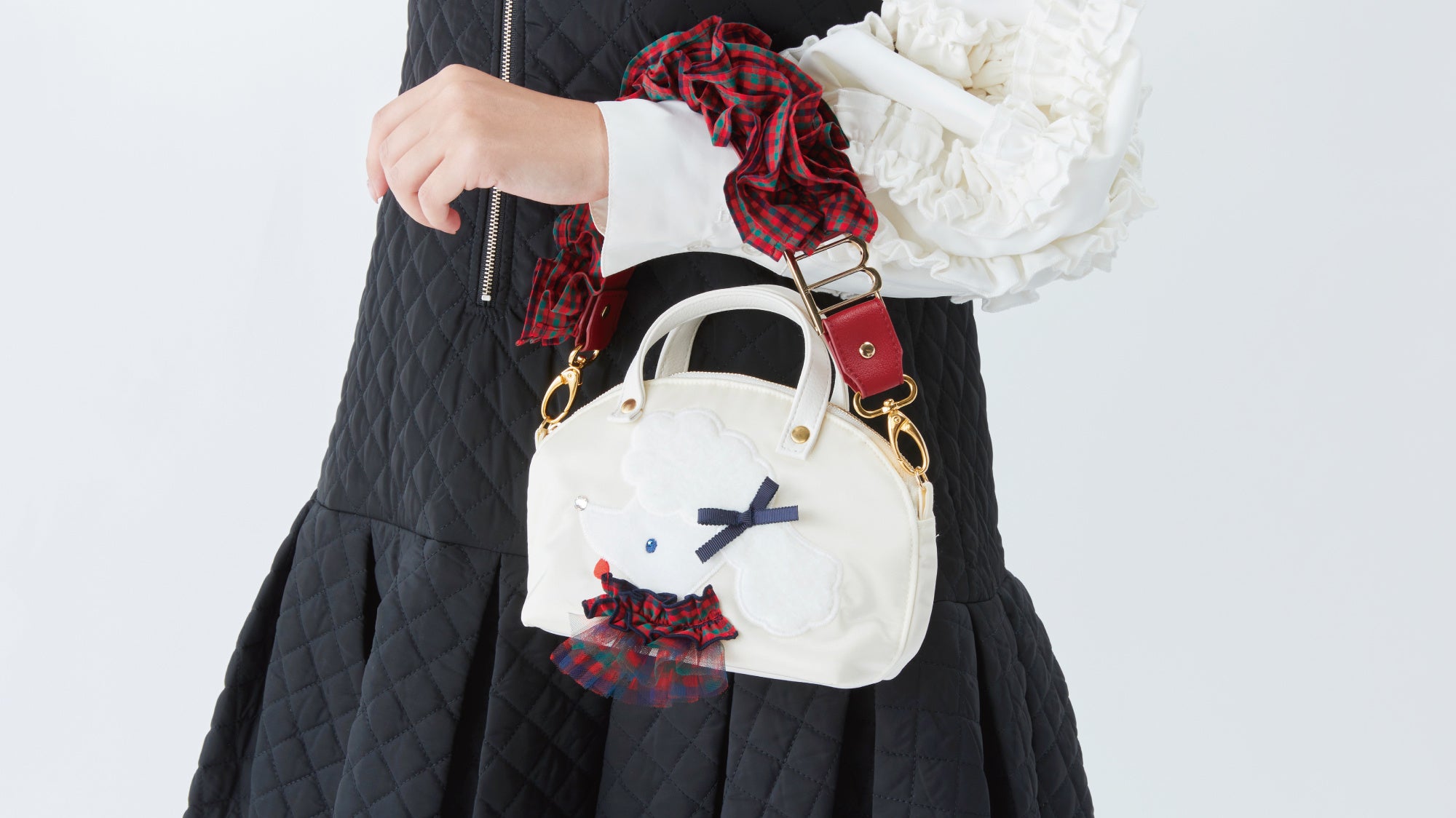 Bibiy.×familiar 初のコラボレーション ファミリアチェックのチュール