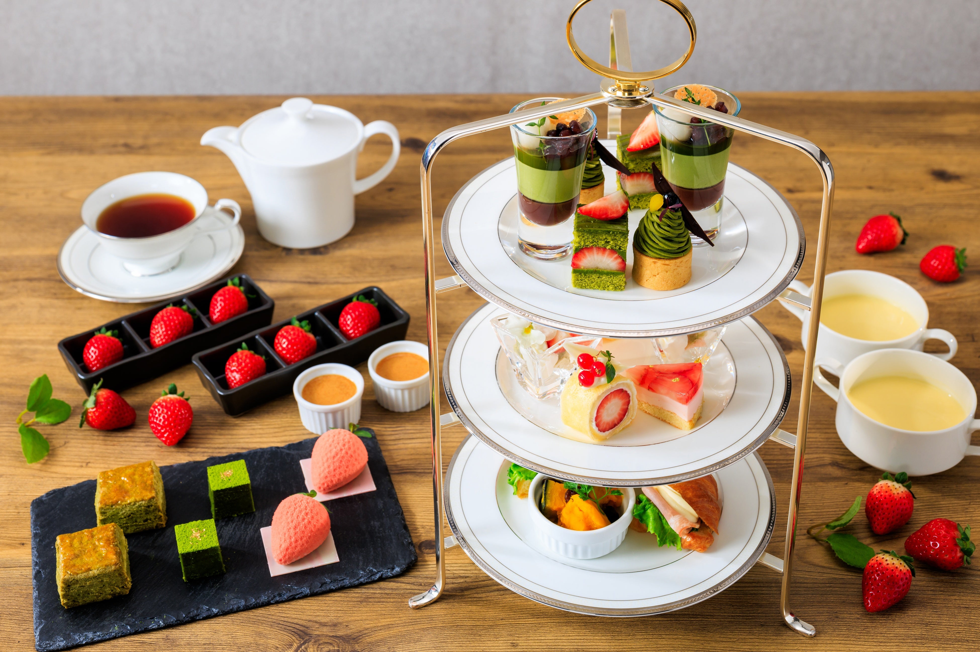 ホテル日航立川 東京】「苺と抹茶のアフタヌーンティー」2月15日より