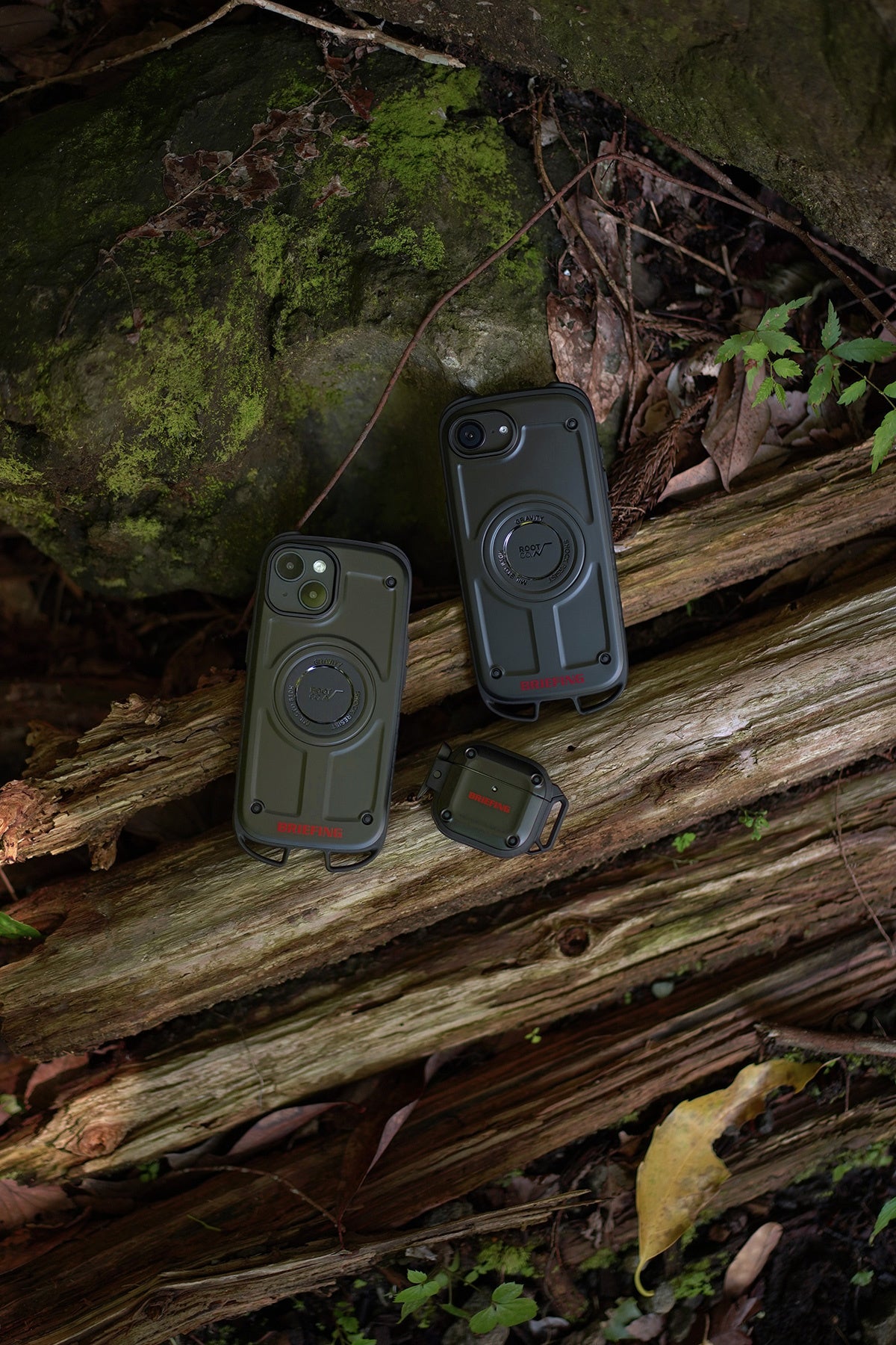 BRIEFING×ROOT CO.コラボレーション】MagSafe対応のカラビナループ付き