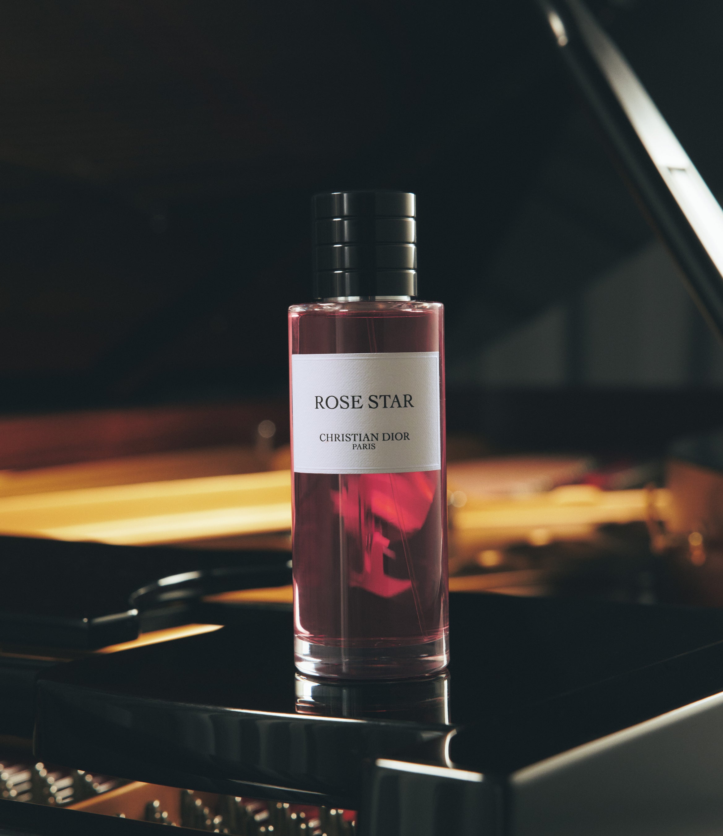 ピアニスト・角野隼斗が『ヌメロ・トウキョウ』に初登場。ディオールの