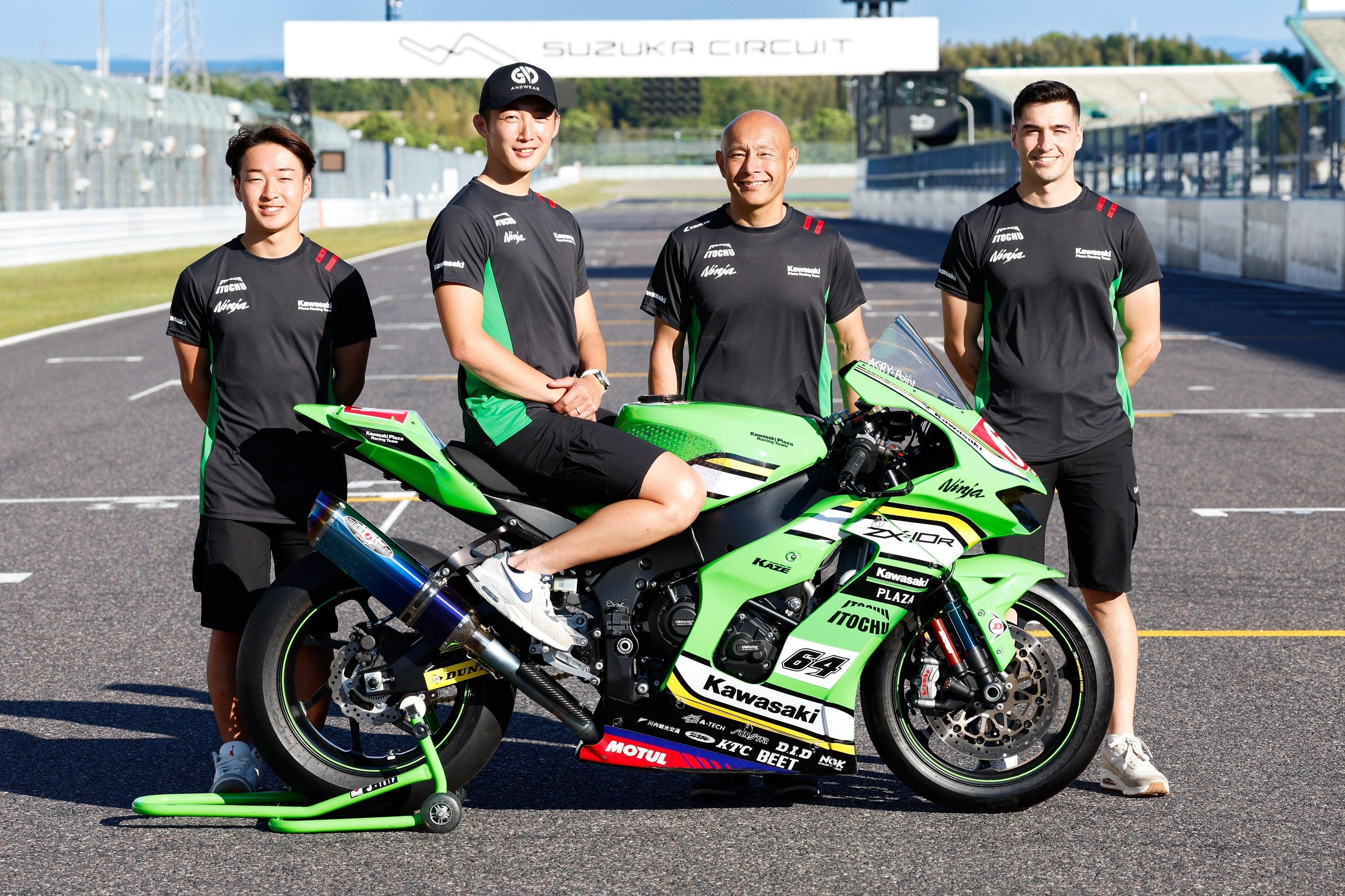 Kawasaki Plaza Racing Team 2024鈴鹿8耐参戦体制を発表 | 株式会社