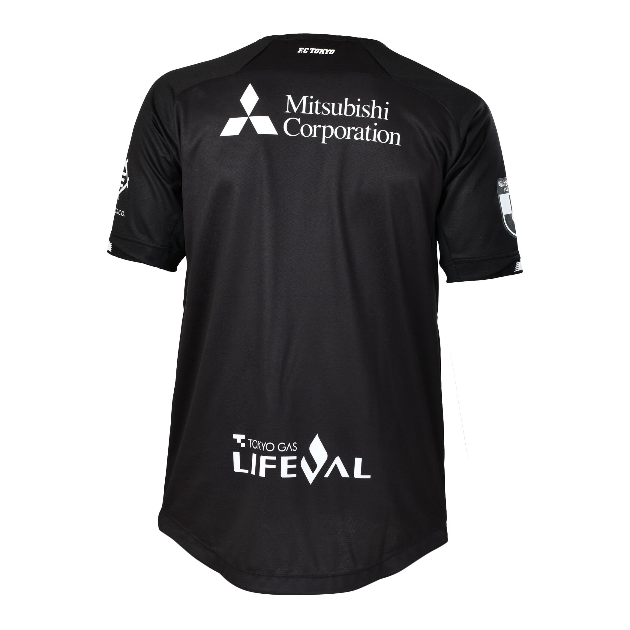 ニューバランスとFC TOKYOが2022年3rdユニフォームを発表 4月15日(金