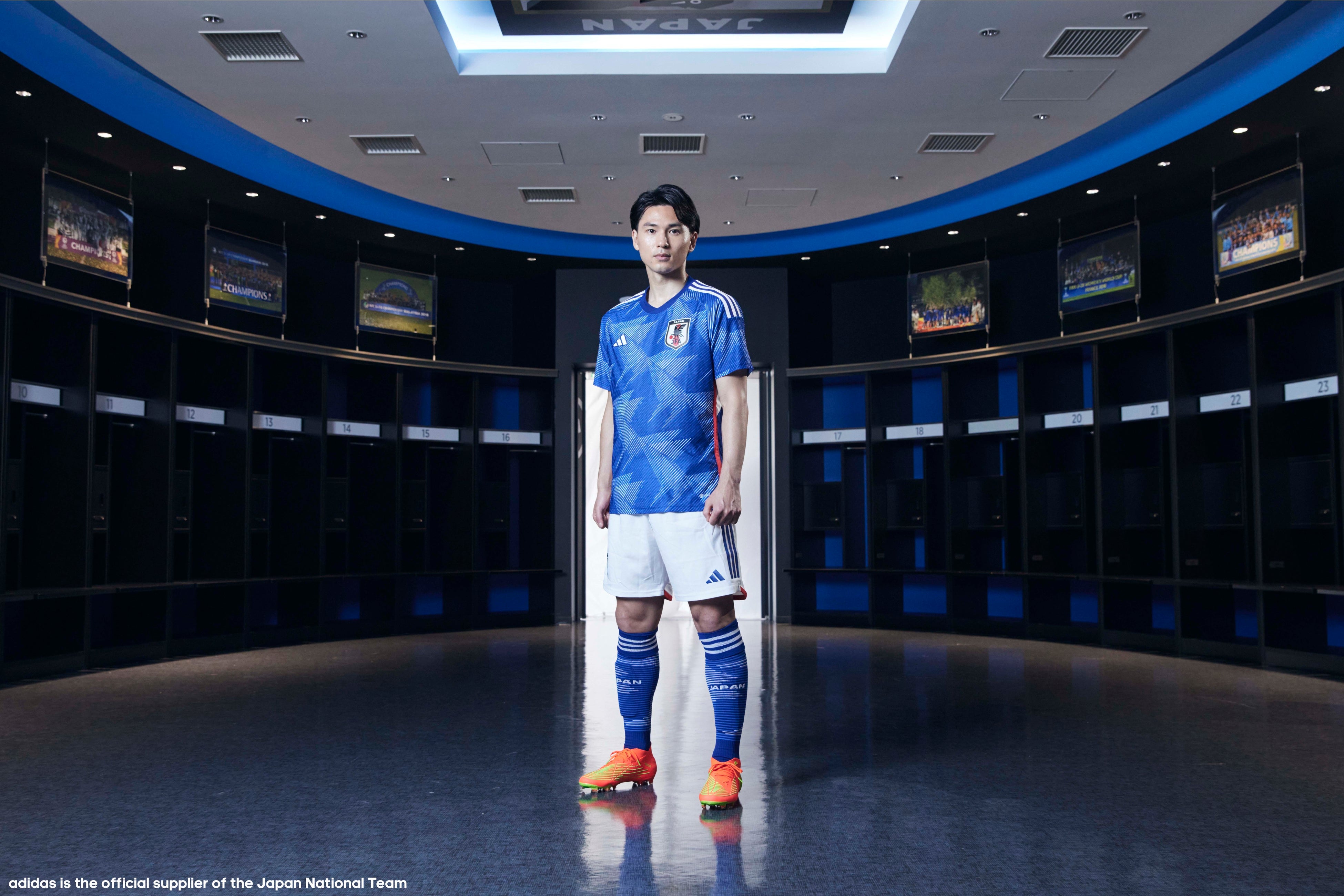 FIFAワールドカップ カタール 2022™にて着用 アディダス「サッカー日本