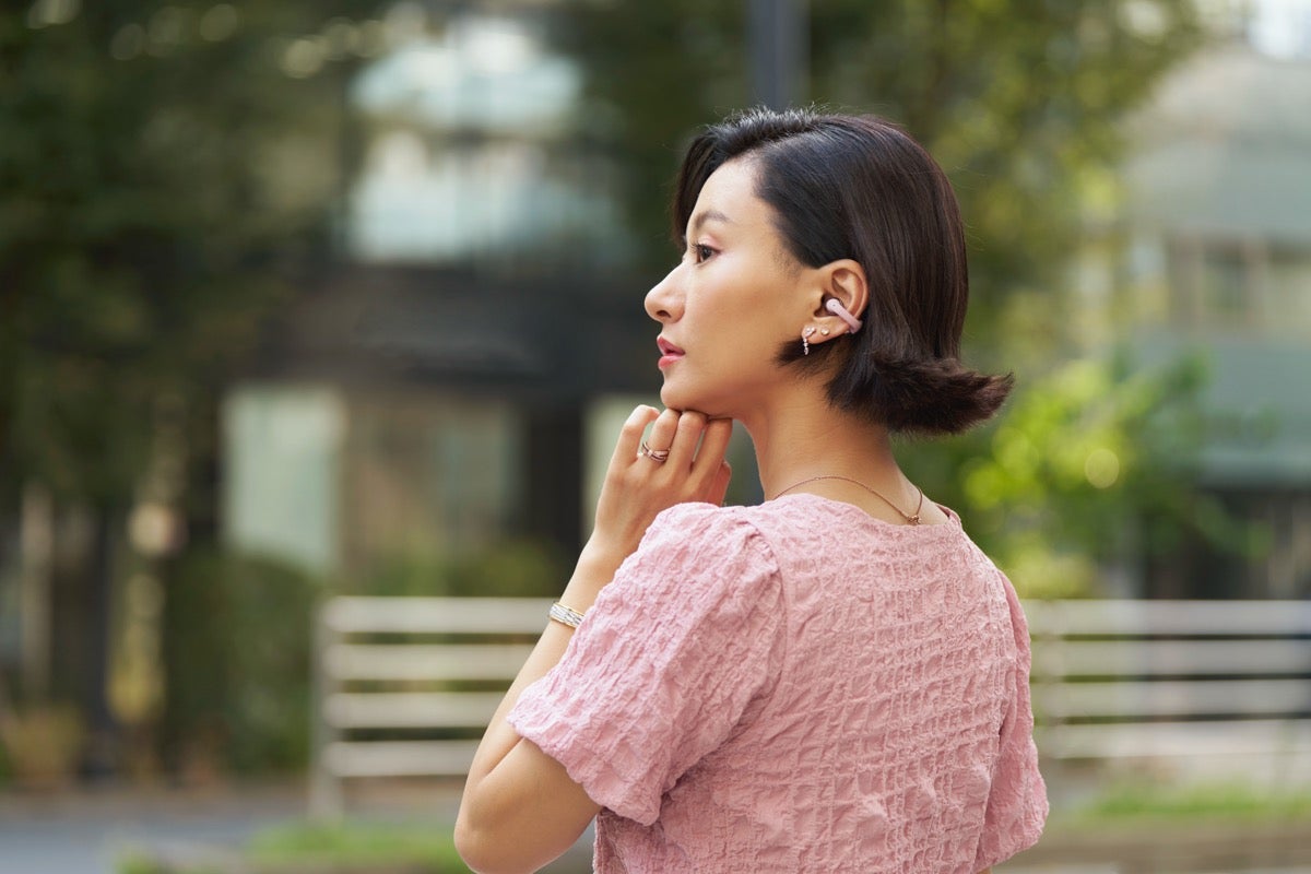 Shokz OpenDots ONE ピンク | Shokzとして、はじめてDolby Audioに対応