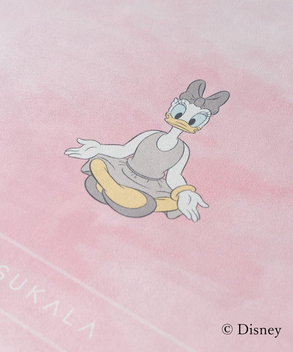 ディズニーキャラクターたちとヨガを楽しめる！LAVAよりディズニー