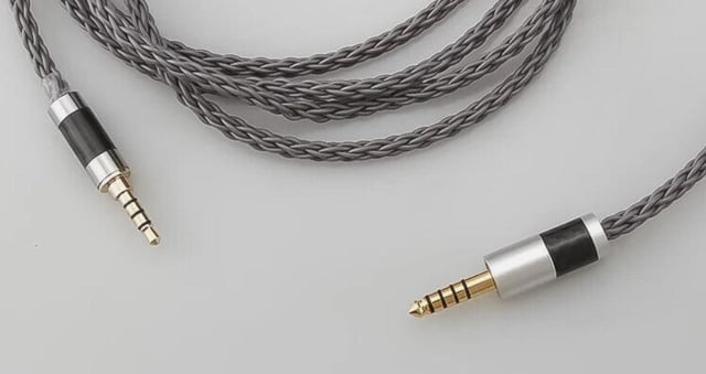 HD620S 用のバランスケーブル？ : r/sennheiser