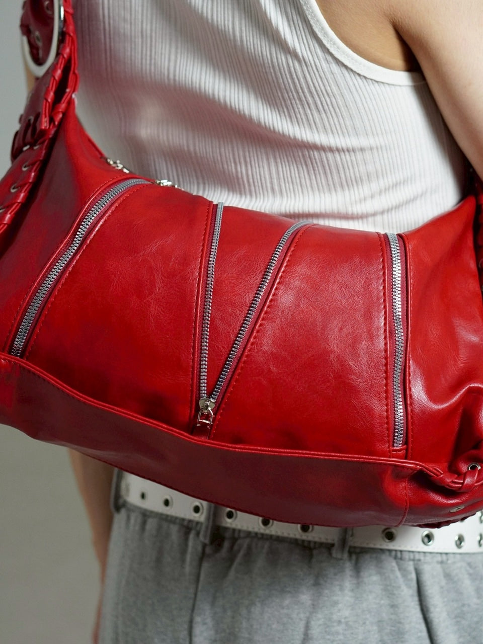 受注制【Chikashitsu +】big zip Non-leather material bag