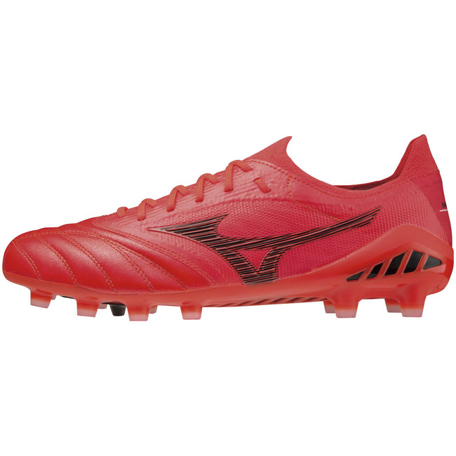 REBULA CUP、MORELIA Ⅱ、MORELIA NEO Ⅲのトップモデルから サッカー