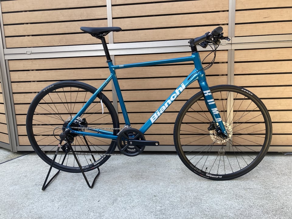 下鴨店】高身長の方必見！！大きいサイズのクロスバイクあり〼 Bianchi