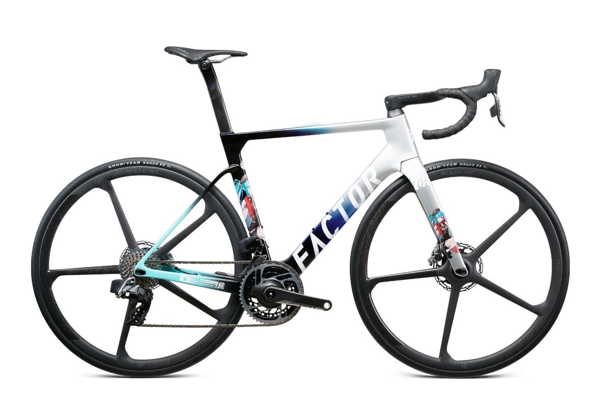 Factor Ostro VAM /HANZO Racing Miku Limited Edition | BICYCLE