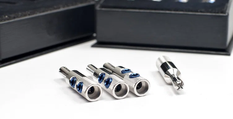 オヤイデバナナプラグのsrbnとは？- 究極の素材ガイド