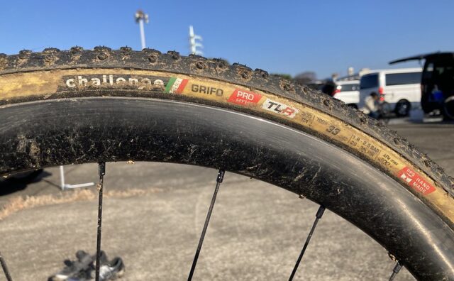 Challenge HTLR ハンドメイドチューブレスタイヤ インプレッション