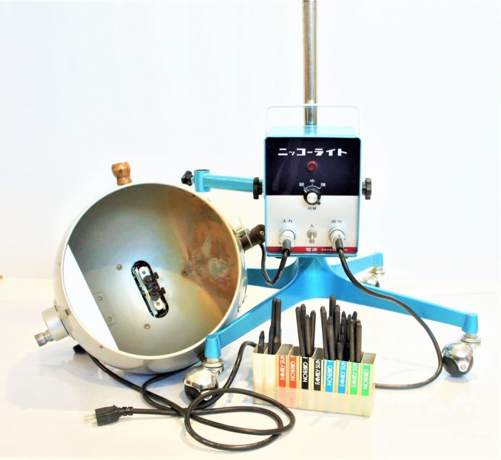 光線治療器 ニッコーライト 黒田光線 カーボン付き 家庭用治療機器の