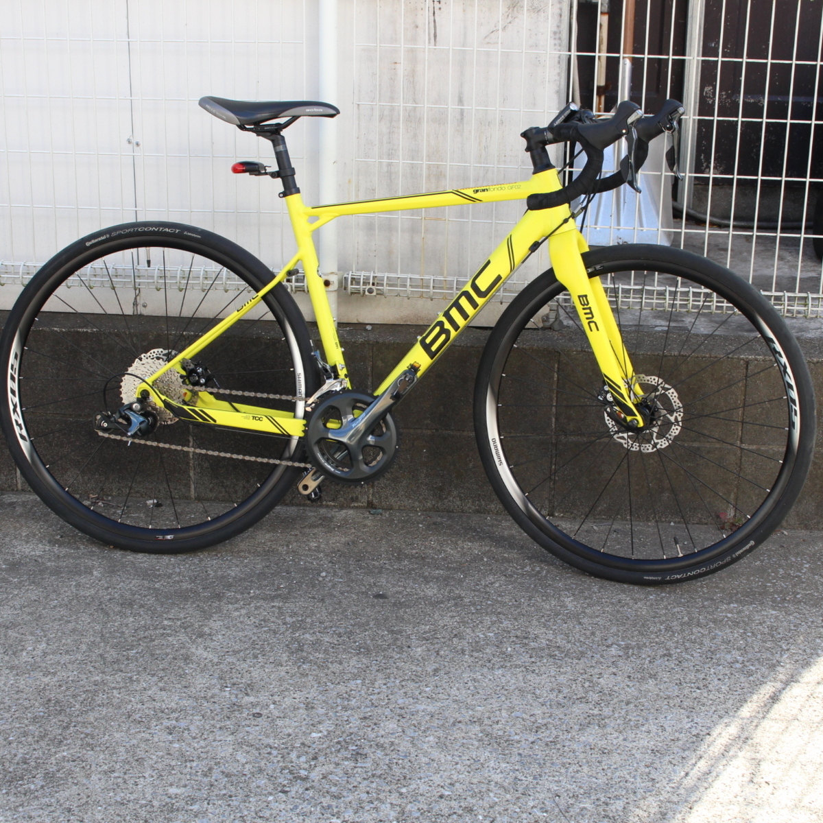 BMC Granfondo GF02 ロードバイク フルカーボン イエロー 2×10ギア