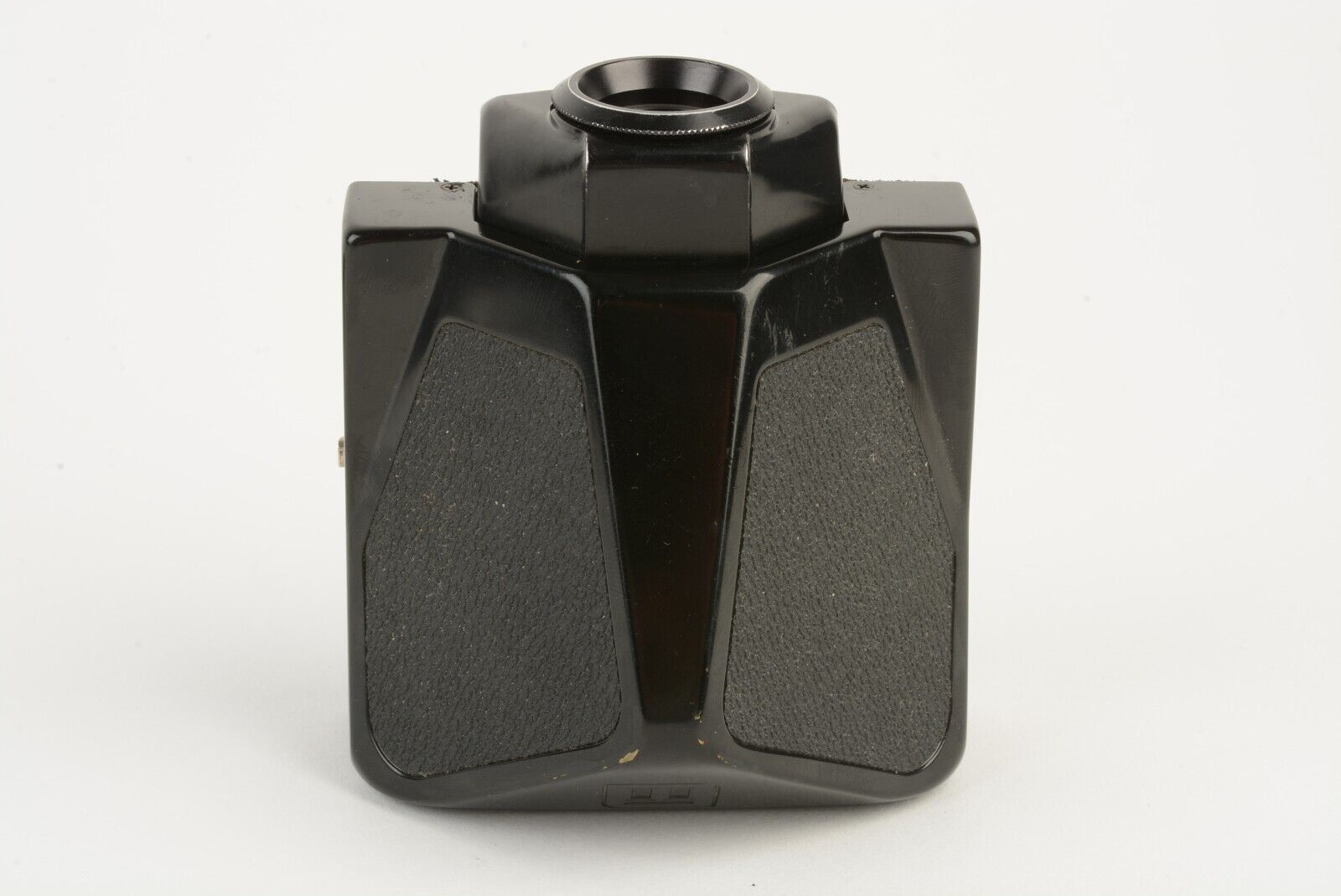 Pentax 67 TTL prism finder w/cap, very clean and clear prism