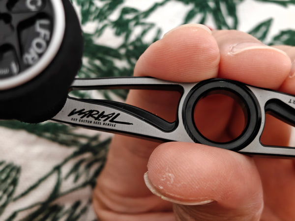 DRT Varial Handle p.c.d 100 w/ Calform Knob (Black x White