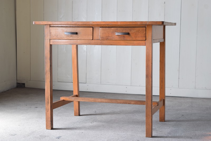 アンティーク 引き出し付 明るい木味の平机 ① | REFACTORY antiques