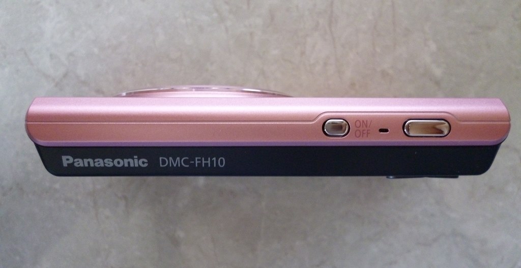 1万円以下の薄型でコンパクトなカメラ』 パナソニック LUMIX DMC-FH10