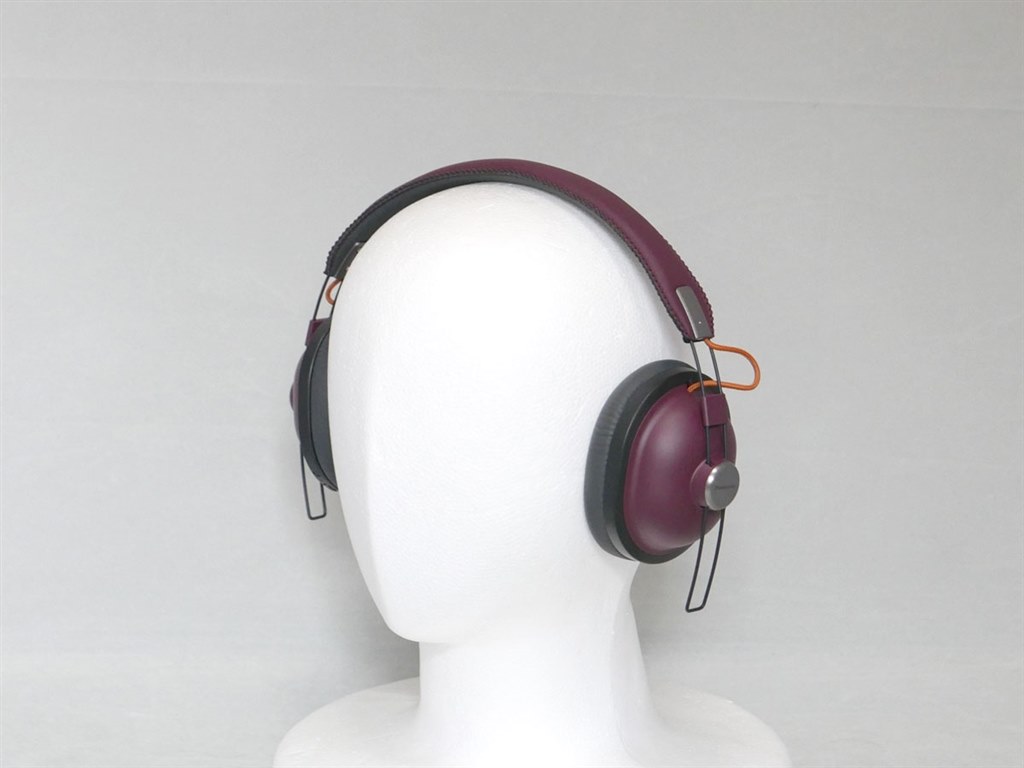 ユニークなデザインと高音質を両立！』 パナソニック RP-HTX80B-R