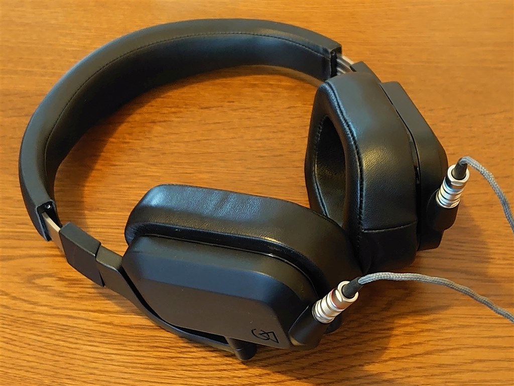 携帯可能な有線ヘッドホン』 Campfire Audio CASCADE Uehara課長さんの