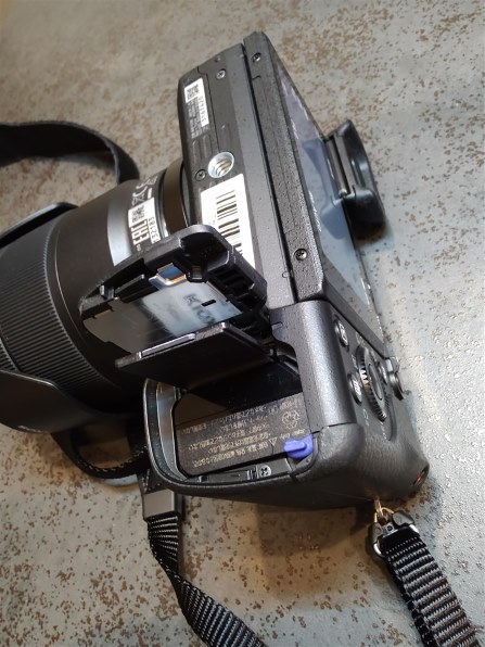 SONY α6400 ILCE-6400M 高倍率ズームレンズキット投稿画像・動画