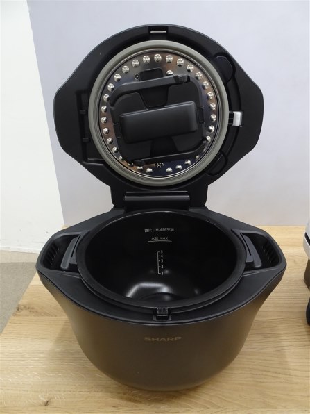 シャープ ヘルシオ ホットクック KN-HW24H-W [プレミアムホワイト