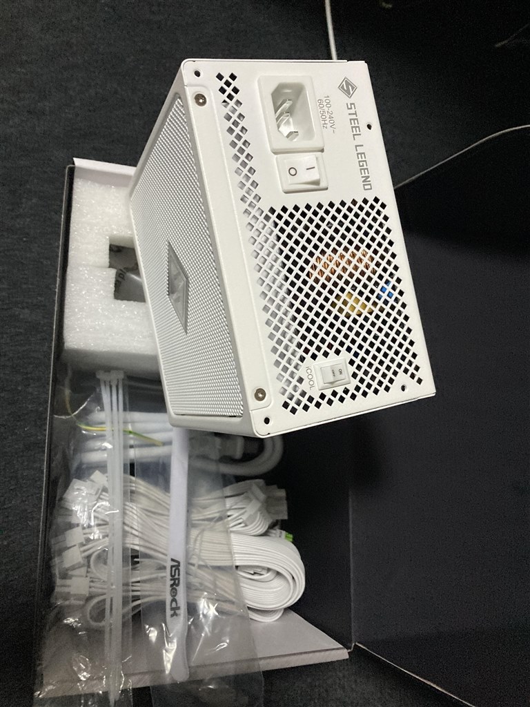 性能は良質だが、サービス性は低い』 ASRock Steel Legend SL-1000GW