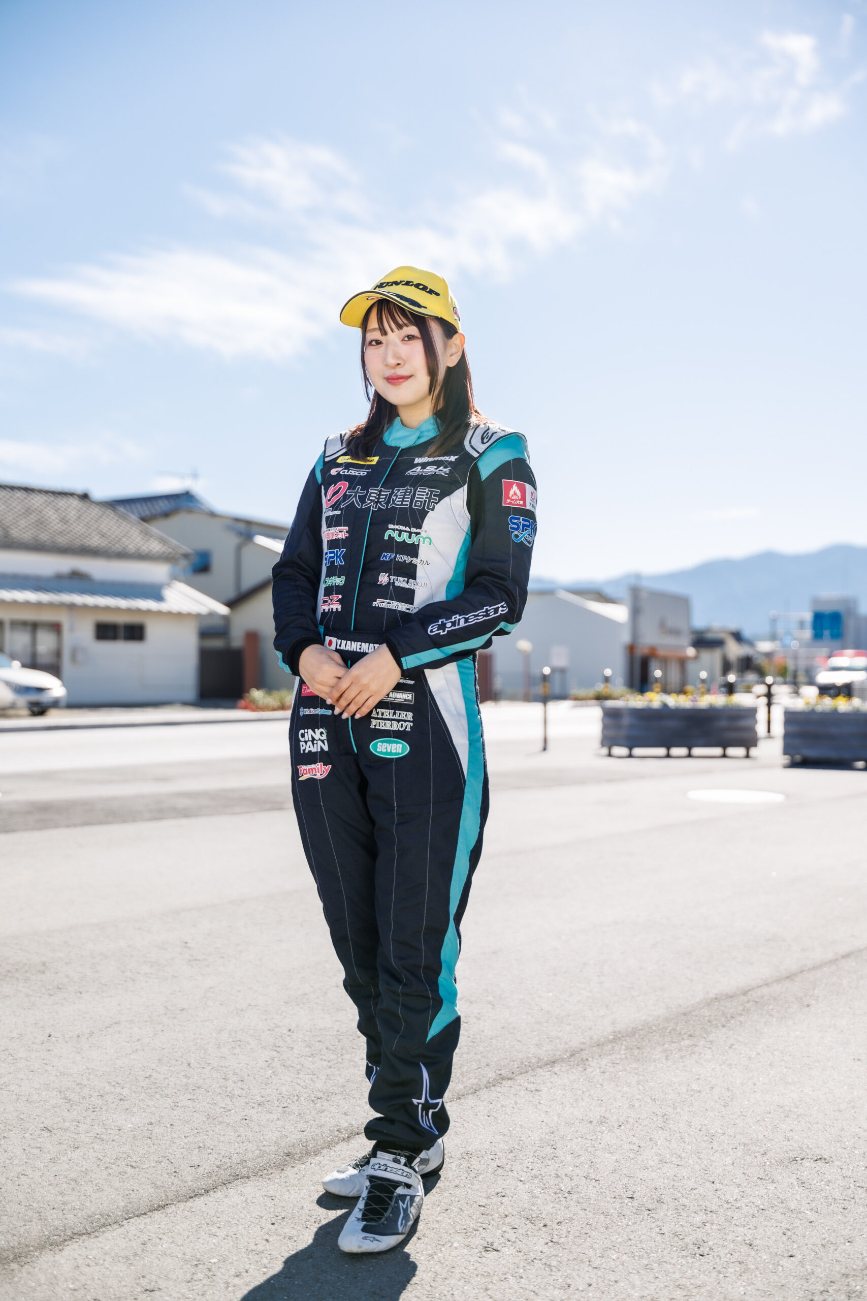 ロッソレーシングを設立！ 新規マフラーとワイドボディのZC33Sを兼松