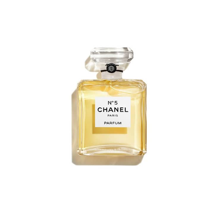 シャネルのレディース香水を全品紹介！チャンスやNº5など名品の香りや