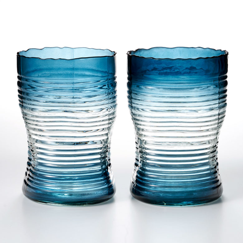 フラワーベース ガラス ブルー グラデーション ウェーブデザイン 横縞