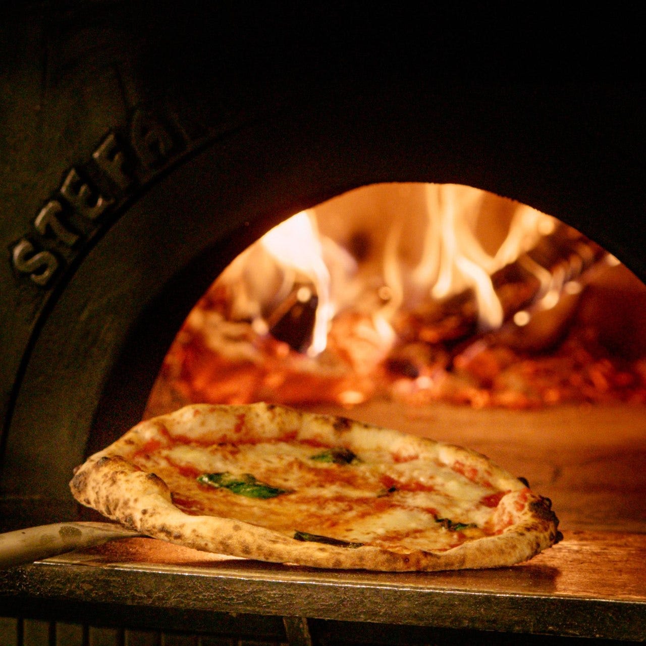大阪で[ピザ]石窯ピザ 見つかる！ネット予約で楽天ポイント貯まる