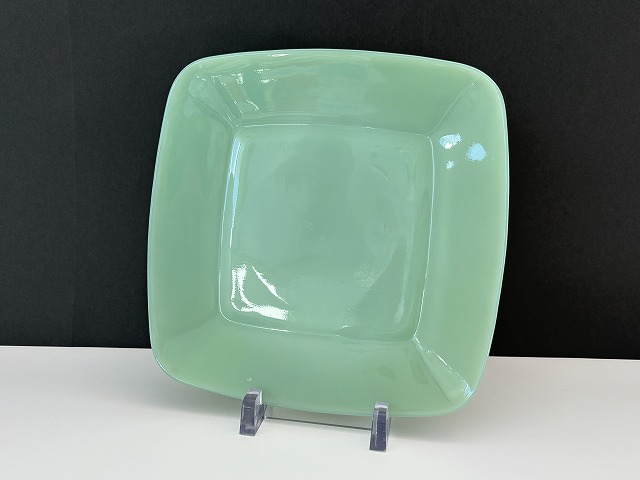 ファイヤーキング ジェダイ チャーム ランチョン プレート スクエア