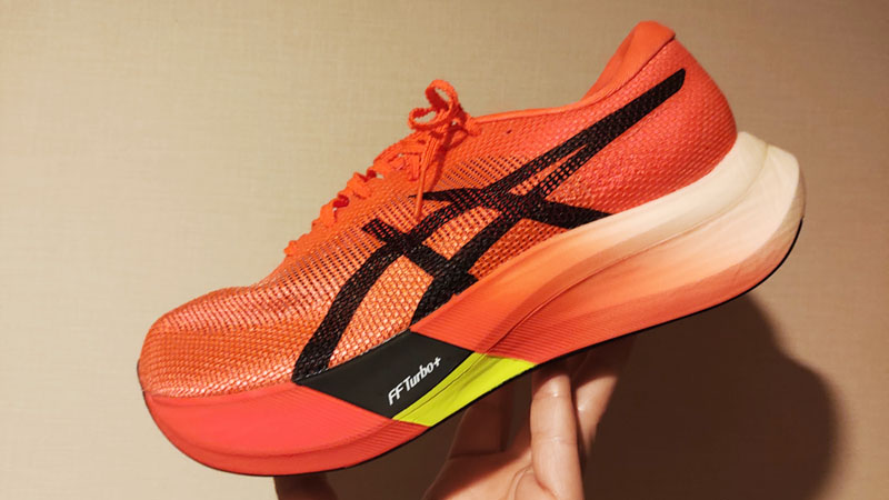 メタスピードエッジパリ（アシックス）徹底レビュー