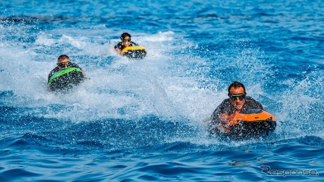 ランボルギーニが史上最強の「水中スクーター」開発!? 「SEABOB SE63