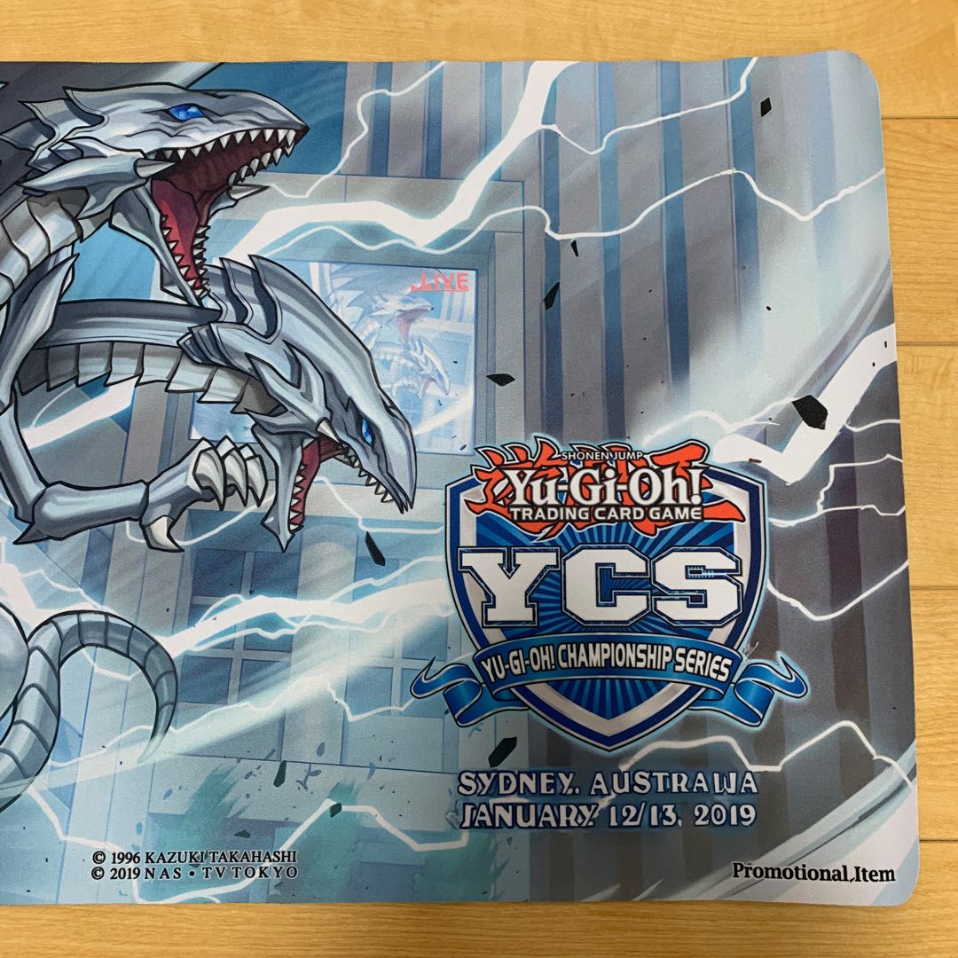 遊戯王 プレイマット 青眼の究极竜YCS2019の通販 ディズプレイ専売