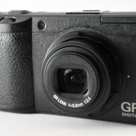 RICOH GR Ⅱ 新品 49,800円 中古 19,800円 | ネット最安値の価格比較
