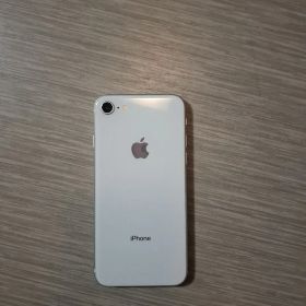 iPhone 8 新品 11,700円 | ネット最安値の価格比較 プライスランク