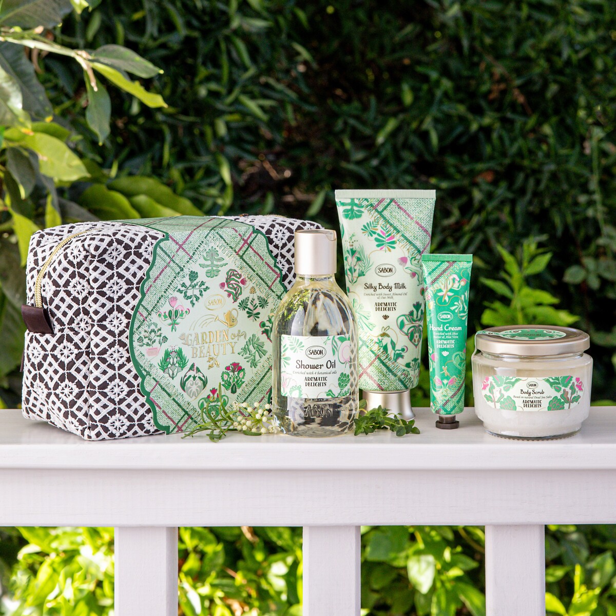 ボディケアギフト (アロマティック・ディライト)』 | SABON (サボン)