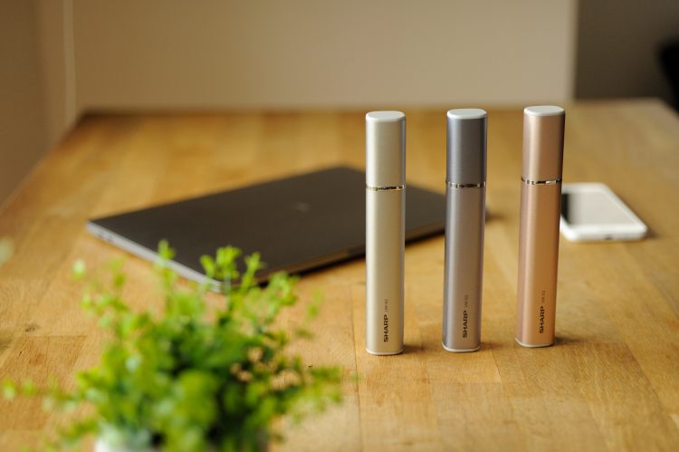 外出先でも簡単に汚れが落とせる！超音波ウォッシャー「UW-S2」を使って