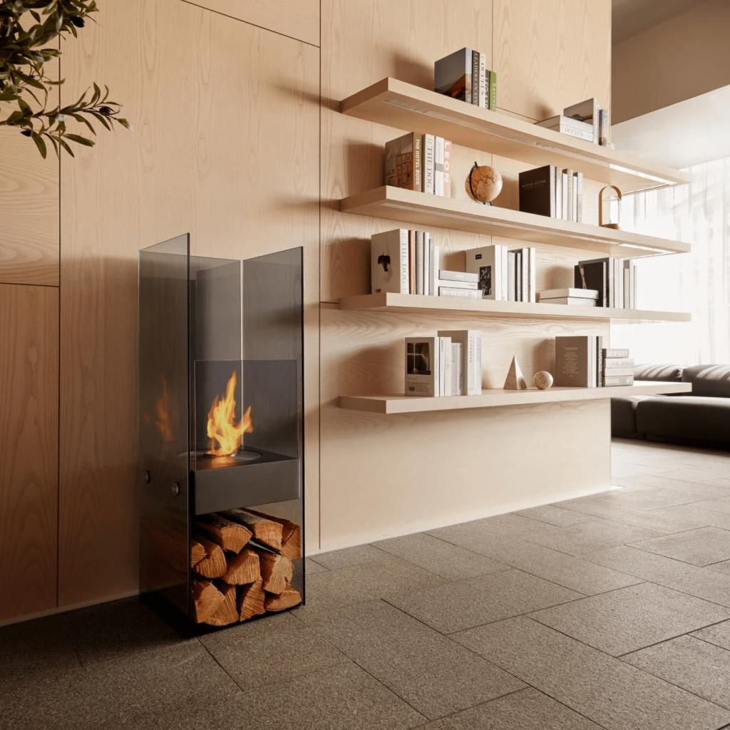 置き型バイオエタノール暖炉「エコスマートファイヤー」のラインナップ