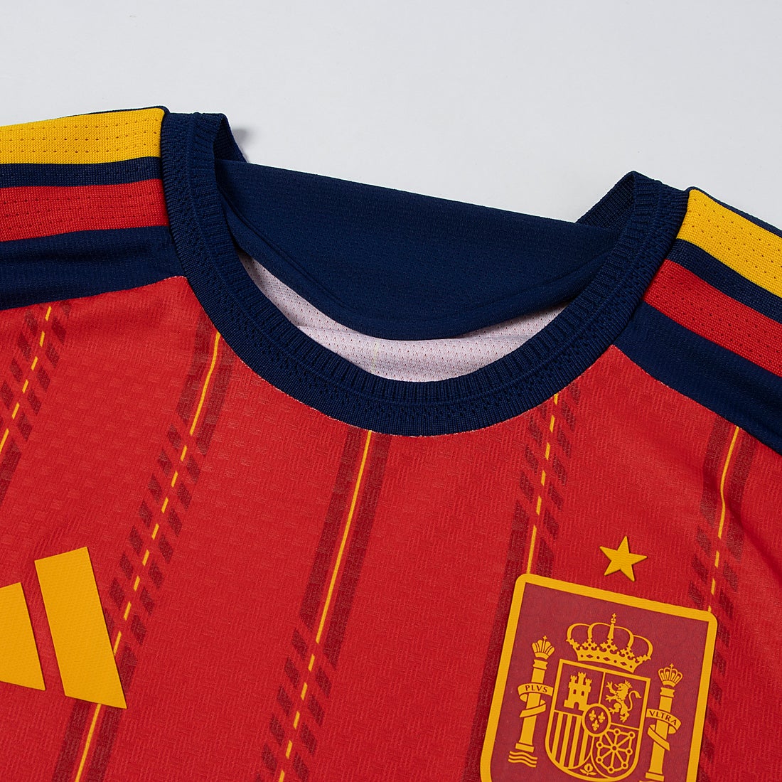 adidas スペイン代表 2026 ホーム オーセンティック ユニフォーム 長袖