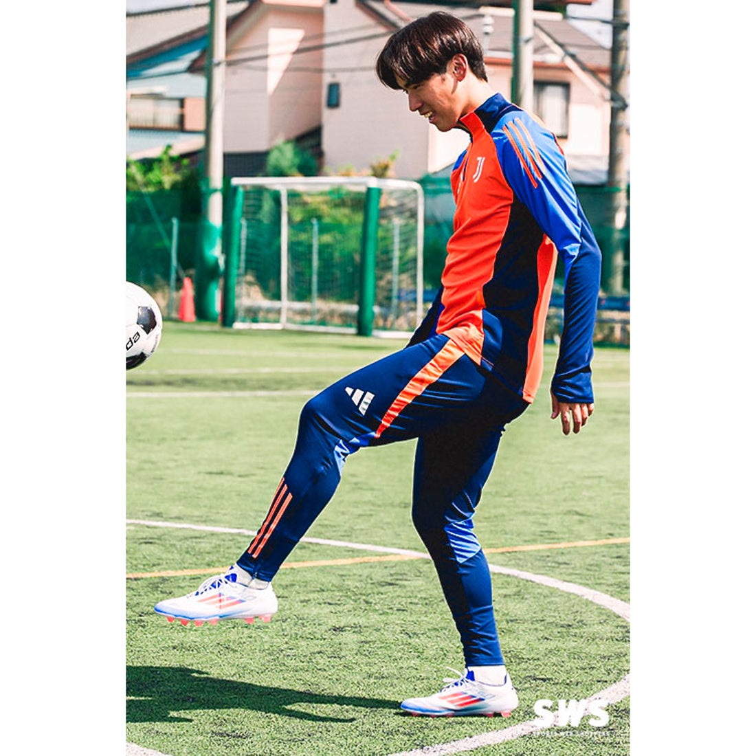 adidas ユベントス 24/25 トレーニングトップ&トレーニングパンツ