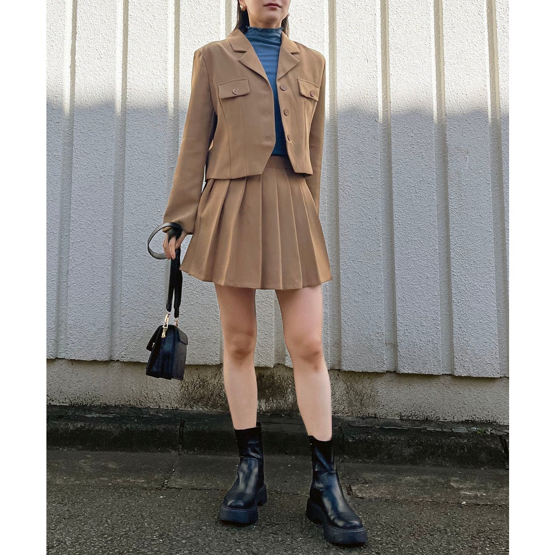 ジュエローブ Jewelobe コンパクトジャケット×プリーツミニスカート