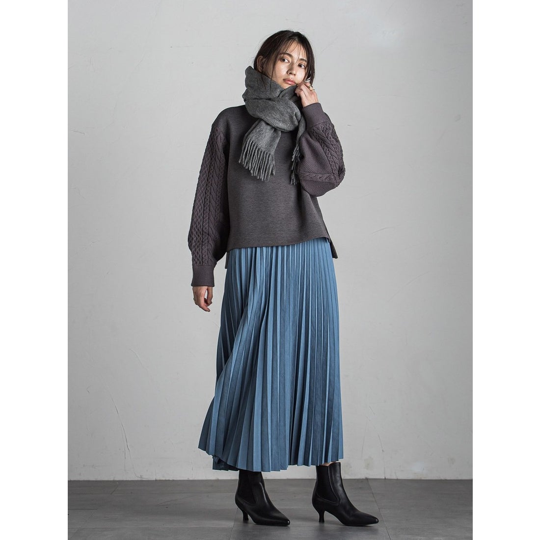 メイソングレイ MAYSON GREY 3Dニットスリーブダンボールニットプル