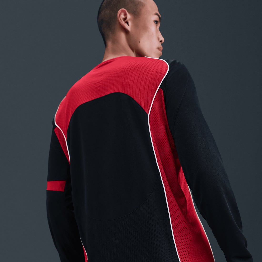 NIKE ナイキ トータル90 Dri-FIT ロングスリーブ トップ(ブラック