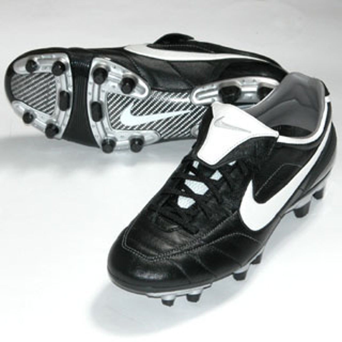 NIKE ナイキ エアレジェンド FG-E(ブラック×ホワイト) 310113 011