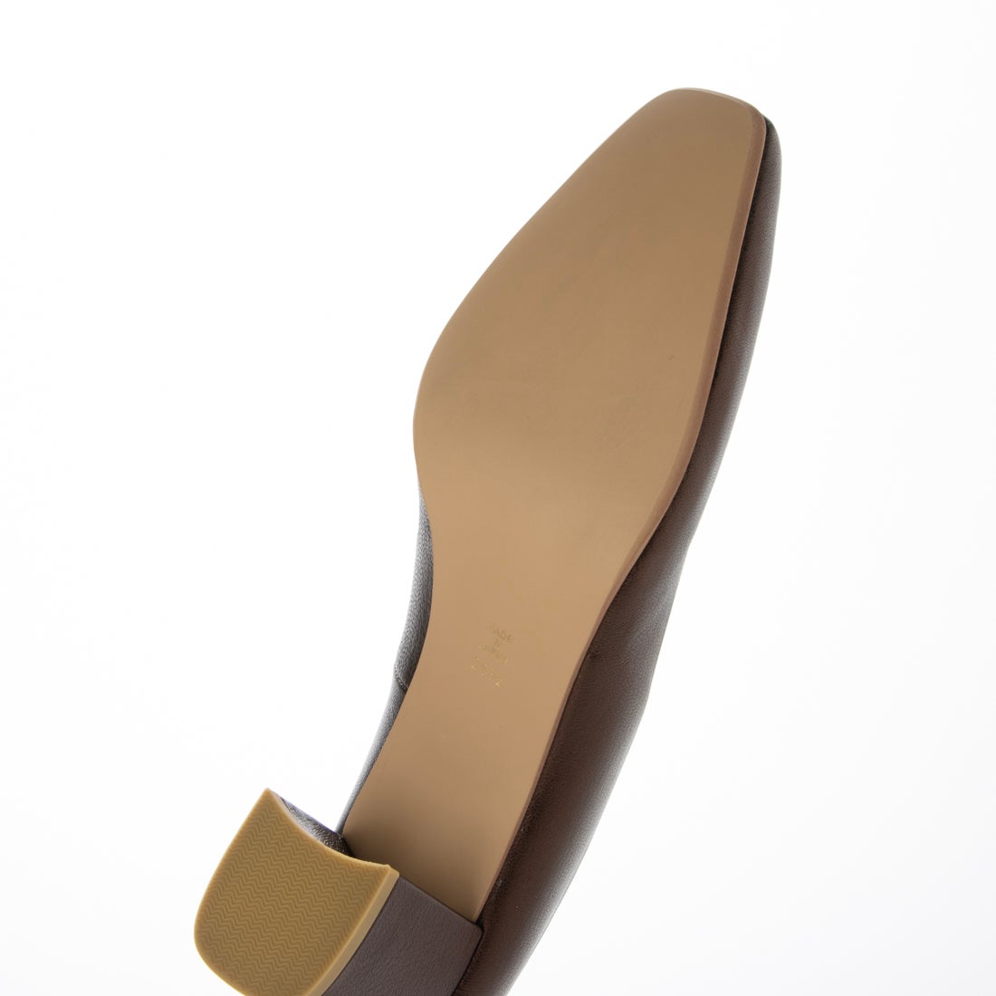 シューギャラリーオオタ SHOE GALLERY OTA スクエアパンプス （NZWP